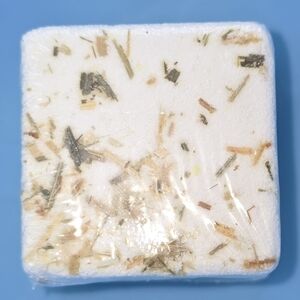 Large Orange Blossom Petal Fizzing Bath Cube